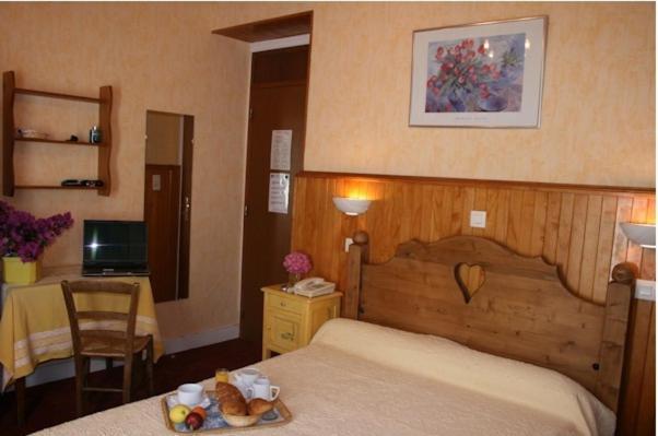 Hotel des Alpes Brides-les-Bains Habitación foto