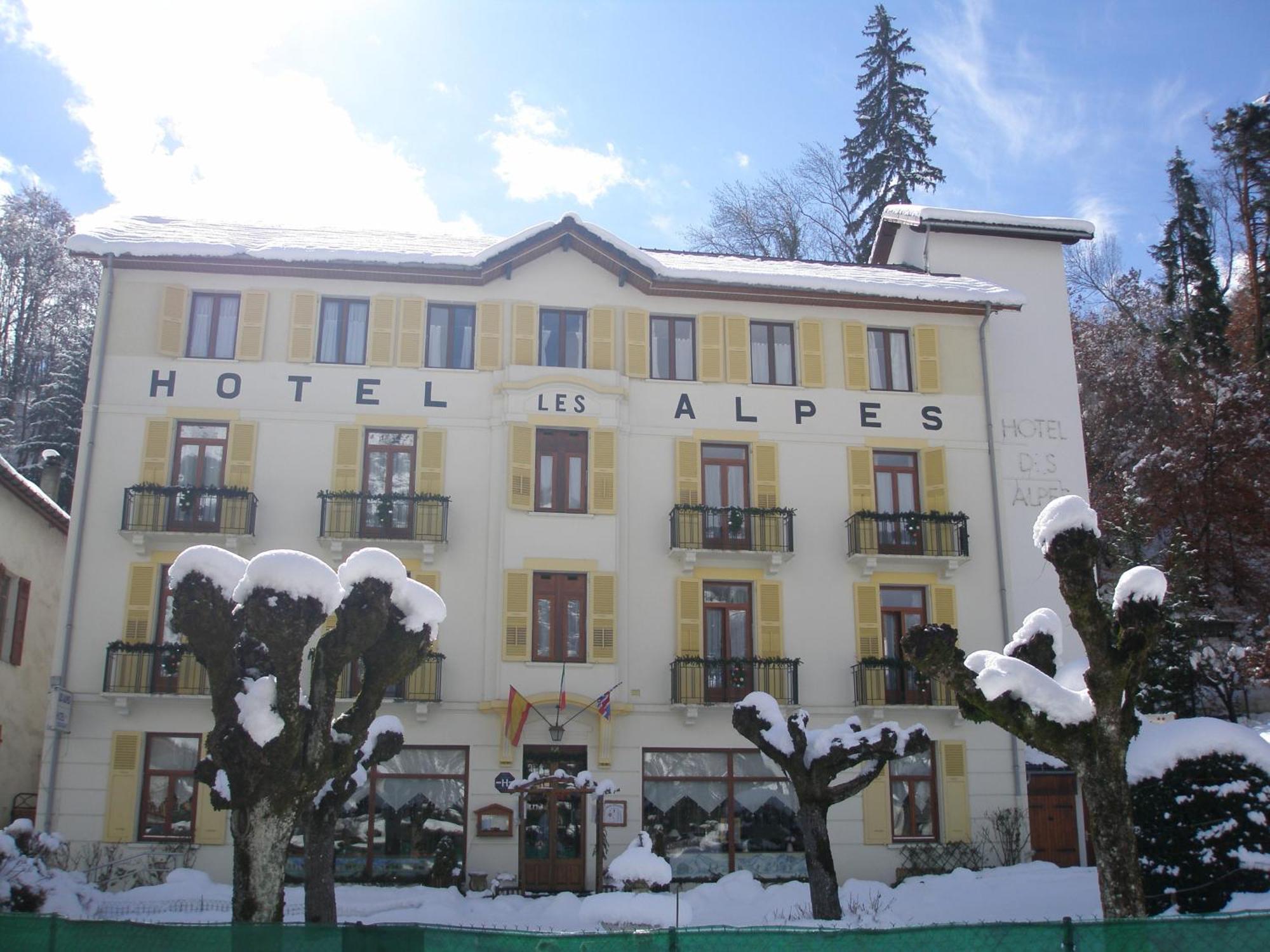 Hotel des Alpes Brides-les-Bains Exterior foto